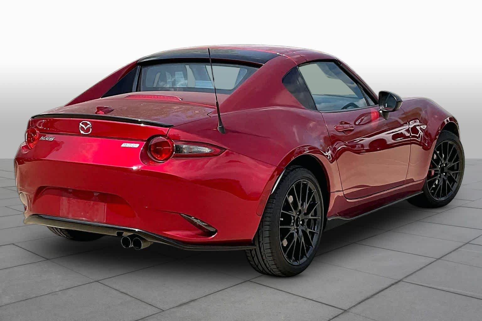 Used 2018 MAZDA MX-5 Miata RF Club w/ Brembo/BBS Package RWD image 13