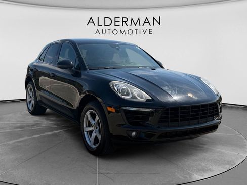 Used 2017 Porsche Macan AWD/4WD image 8