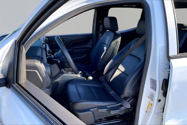 Used 2024 Chevrolet Colorado W/T RWD image 15