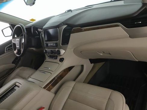 Used 2016 GMC Yukon Denali image 35