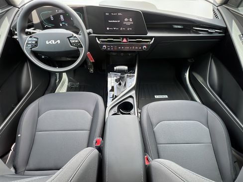 New 2026 Kia Niro LX FWD image 14