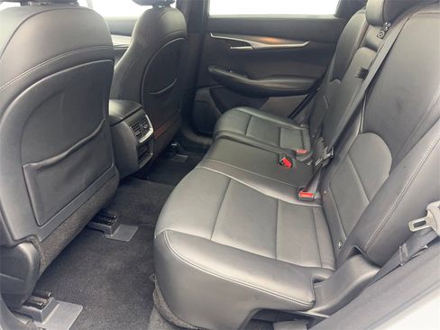 Used 2024 INFINITI QX50 Luxe image 33