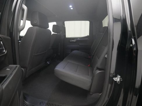 Used 2023 Chevrolet Silverado 1500 LT image 15