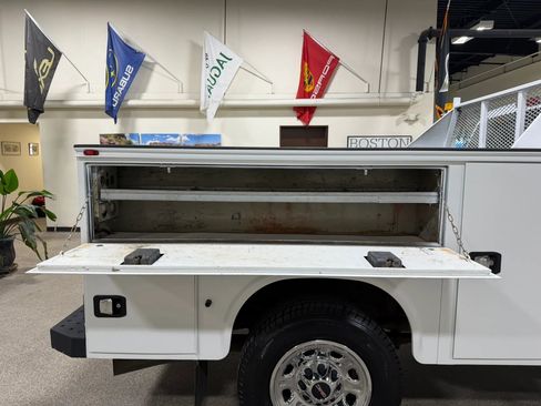 Used 2014 GMC Sierra 3500 W/T w/ Snow Plow Prep Package AWD/4WD image 21