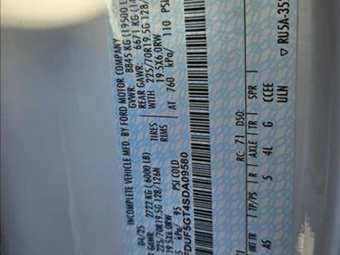 New 2025 Ford F550 2WD Regular Cab Super Duty image 16