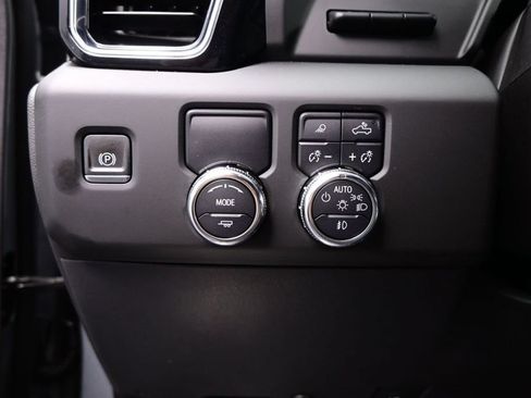 Used 2024 GMC Sierra 1500 Denali w/ Denali Reserve Package RWD image 11