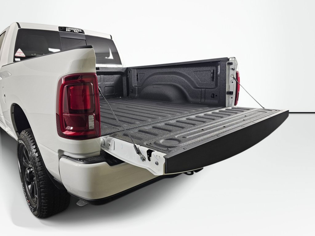New 2026 RAM 3500 Laramie w/ Night Edition AWD/4WD image 17