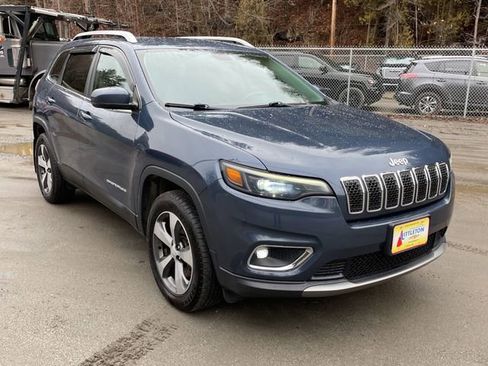 Used 2020 Jeep Cherokee Limited image 1