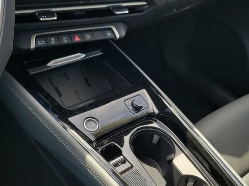 New 2026 Audi Q3 quattro 2.0T AWD/4WD image 14