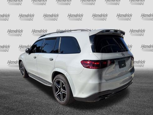 Certified 2025 Mercedes-Benz GLS 450 4MATIC image 8