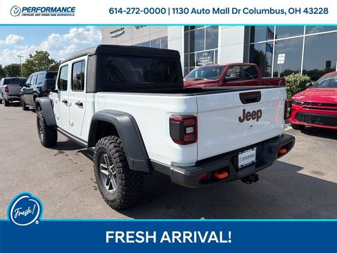 Used 2026 Jeep Gladiator Mojave w/ Safety Group AWD/4WD image 7