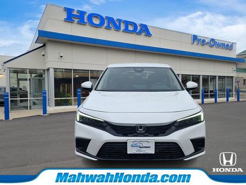 Used 2024 Honda Civic LX image 2