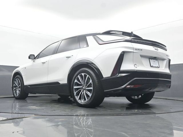 Certified 2024 Cadillac Lyriq Sport w/ LPO, Floor Liner Package AWD/4WD image 47