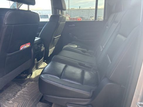 Used 2019 GMC Yukon XL SLT w/ Open Road Package image 9