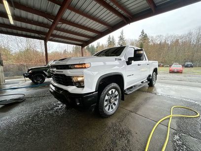 Used 2024 Chevrolet Silverado 2500 Custom w/ Custom Convenience Package