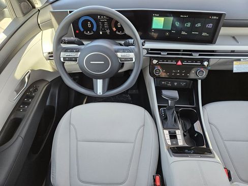 New 2026 Hyundai Tucson SEL FWD image 26