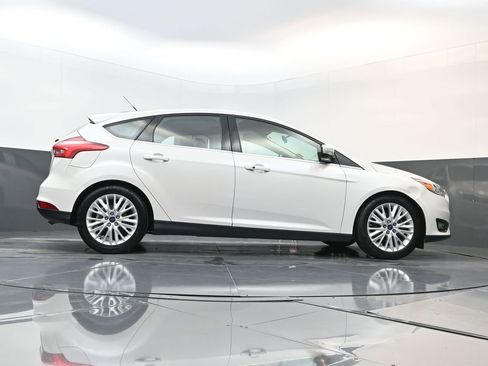 Used 2018 Ford Focus Titanium image 18
