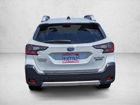 Used 2024 Subaru Outback Touring AWD/4WD image 6