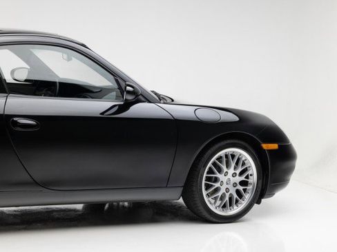 Used 2001 Porsche 911 Carrera image 35