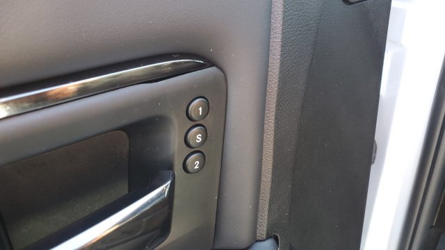 Used 2025 RAM 3500 Limited AWD/4WD image 7