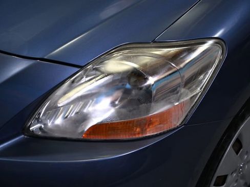 Used 2011 Toyota Yaris Sedan image 12