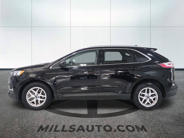 Certified 2022 Ford Edge SEL w/ Convenience Package AWD/4WD image 3