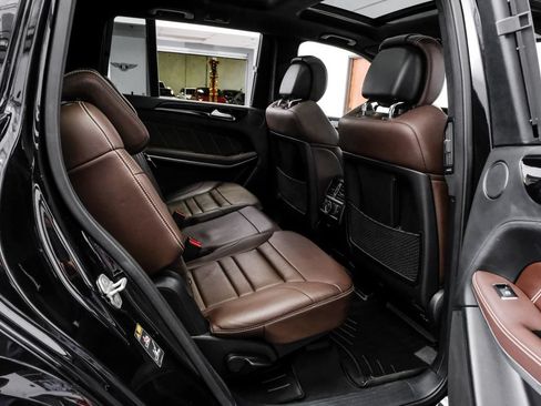 Used 2016 Mercedes-Benz GL 63 AMG 4MATIC image 48