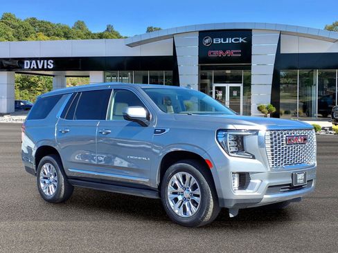 Used 2023 GMC Yukon Denali image 1