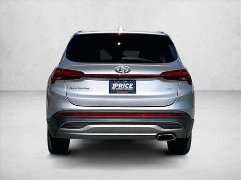 Used 2021 Hyundai Santa Fe SE AWD/4WD image 4