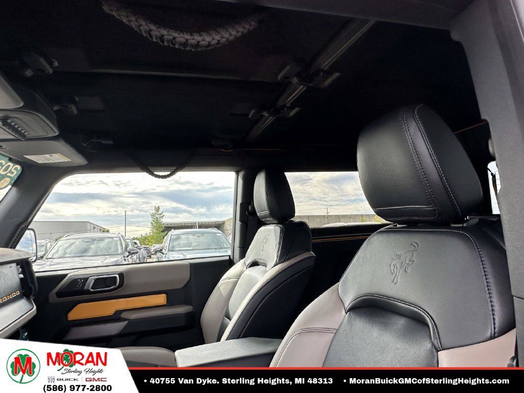 Used 2022 Ford Bronco Wildtrak AWD/4WD image 18