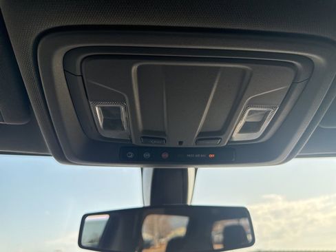 Used 2021 GMC Sierra 1500 SLE image 25