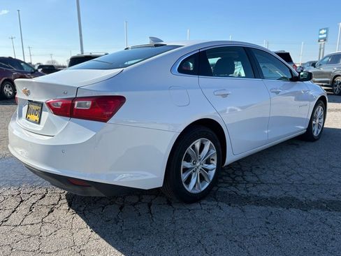 Used 2025 Chevrolet Malibu LT FWD image 5