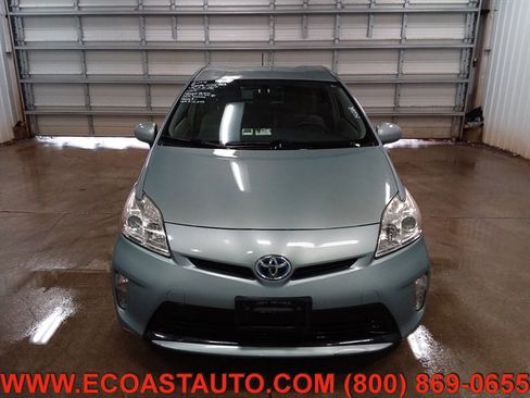 Used 2014 Toyota Prius Three image 7