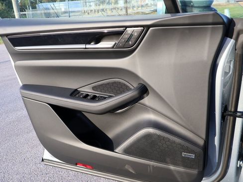 New 2025 Porsche Macan 4S Electric image 37