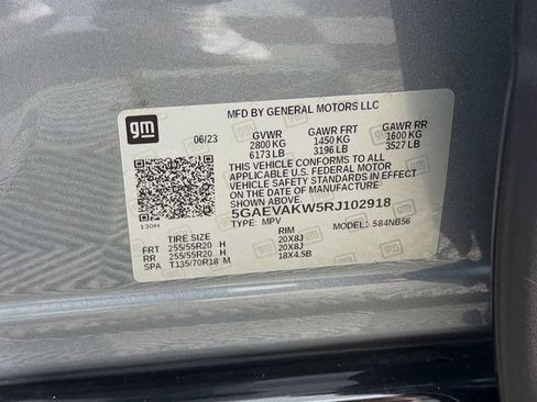 Used 2024 Buick Enclave Essence w/ Experience Buick Package AWD/4WD image 32