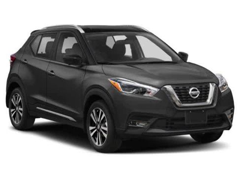 Used 2019 Nissan Kicks SR FWD image 9
