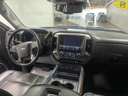 Used 2018 Chevrolet Silverado 2500 High Country w/ Duramax Plus Package image 21