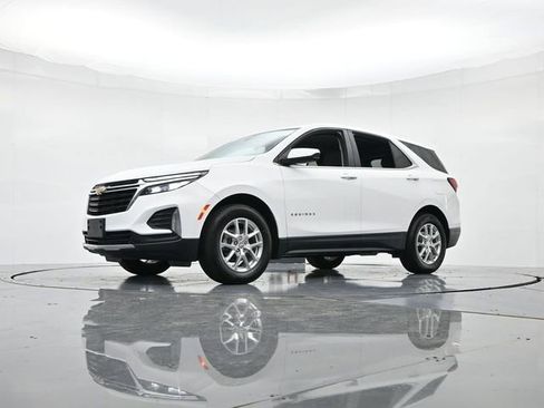 Used 2022 Chevrolet Equinox LT image 30