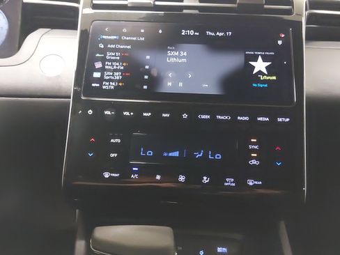 Used 2024 Hyundai Santa Cruz SEL w/ Activity Package image 20