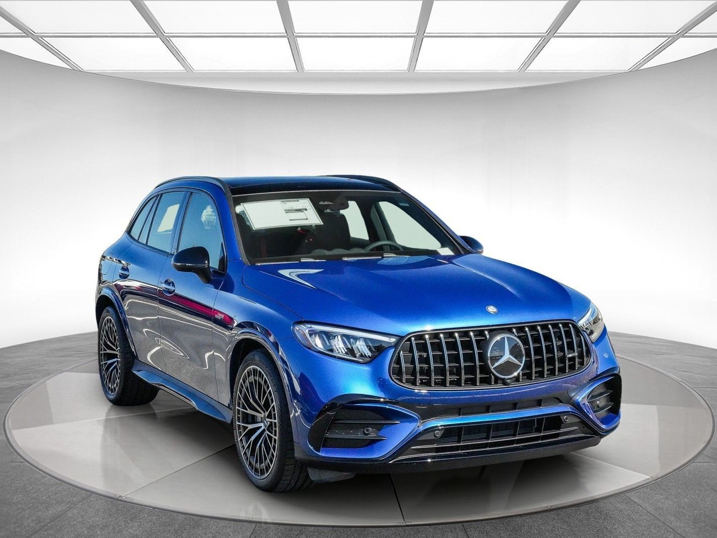New 2026 Mercedes-Benz GLC 43 AMG 4MATIC image 5