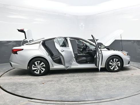 Used 2021 Nissan Altima 2.5 S image 42