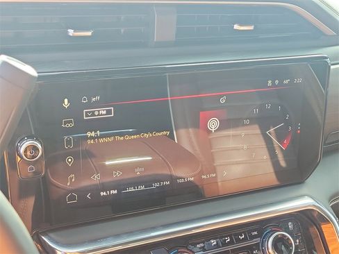 Used 2025 GMC Sierra 2500 Denali Ultimate w/ Max Trailering Package image 27