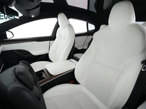 Used 2022 Tesla Model S AWD/4WD image 4