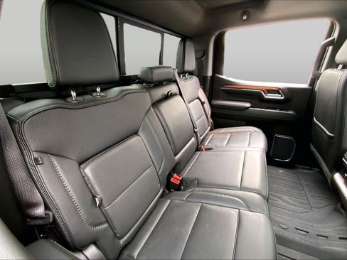 Certified 2023 GMC Sierra 1500 Denali w/ Denali Reserve Package AWD/4WD image 17