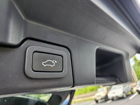 Used 2016 Land Rover Range Rover Evoque HSE AWD/4WD image 12