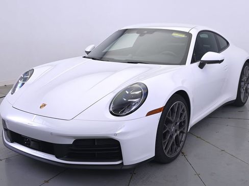 Used 2025 Porsche 911 Carrera image 1