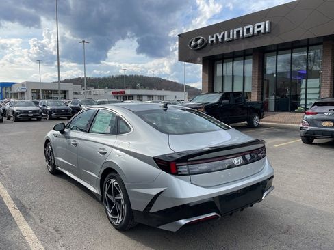 New 2026 Hyundai Sonata SEL AWD/4WD image 5