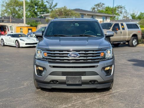 Used 2020 Ford Expedition XLT w/ Equipment Group 202A AWD/4WD image 3