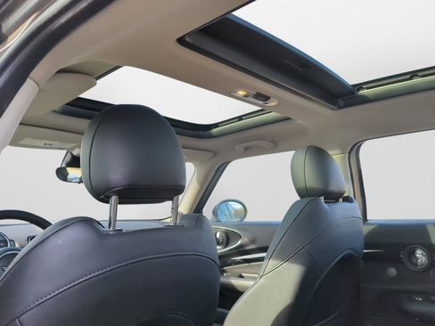 Used 2019 MINI Cooper Clubman S image 13