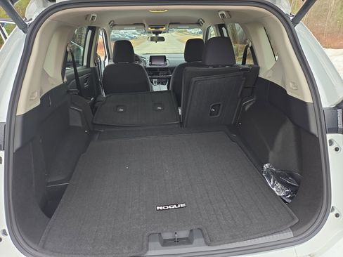 New 2026 Nissan Rogue SV image 16